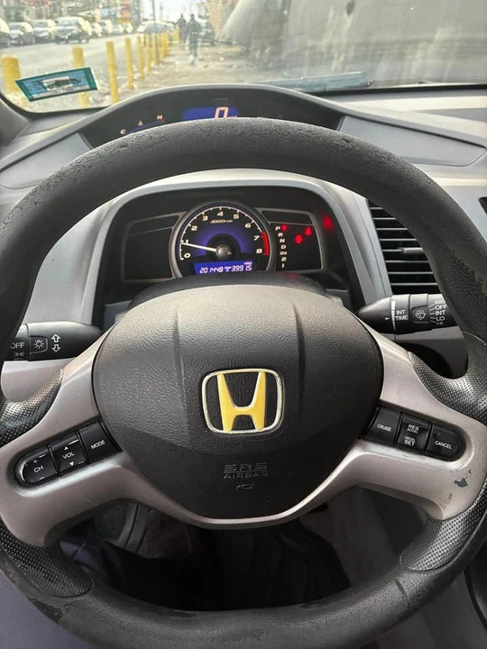 2007 Honda Civic 8th Gen - Image 10 of 10