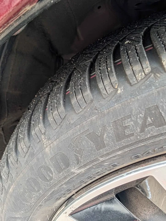 2007 Honda Civic 8th Gen - Image 3 of 4