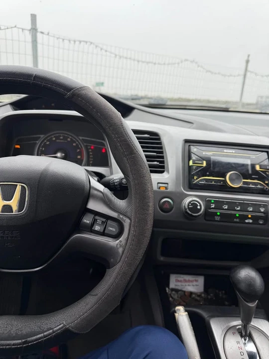 2007 Honda Civic 8th Gen - Image 15 of 19