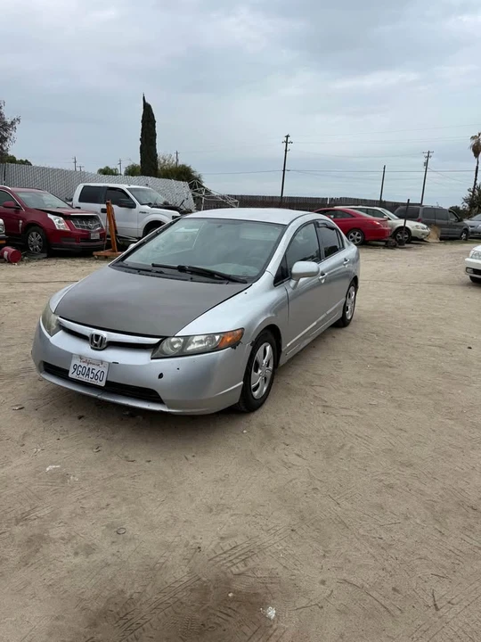 2007 Honda Civic 8th Gen - Image 2 of 19