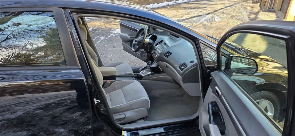 2007 Honda Civic 8th Gen - Image 9 of 13