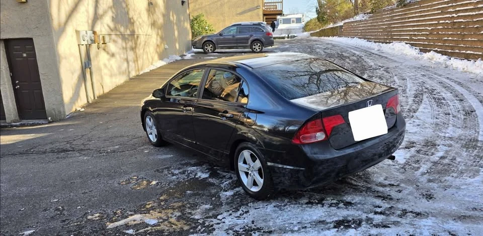 2007 Honda Civic 8th Gen - Image 7 of 13