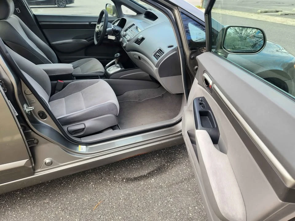 2007 Honda Civic 8th Gen - Image 12 of 17
