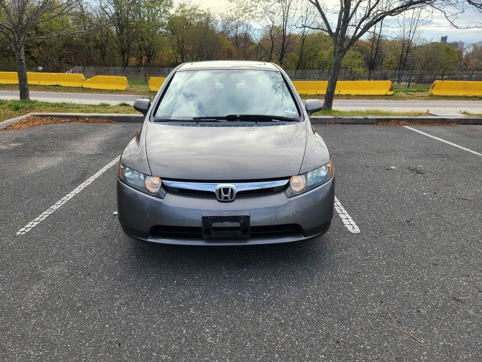 2007 Honda Civic 8th Gen - Image 2 of 17