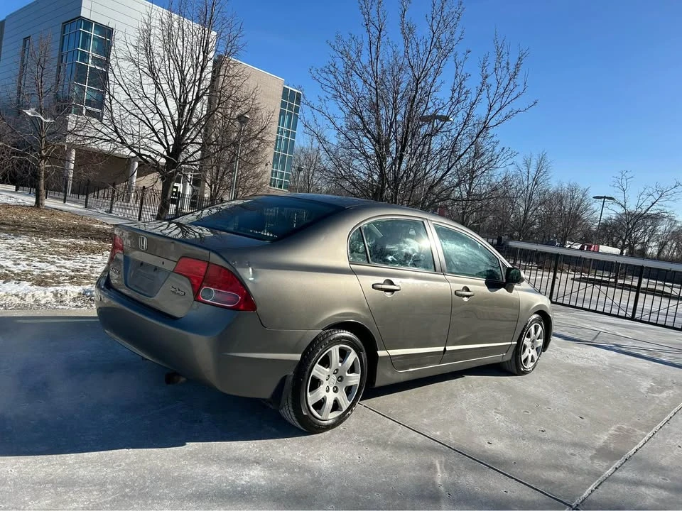 2007 Honda Civic 8th Gen - Image 4 of 6