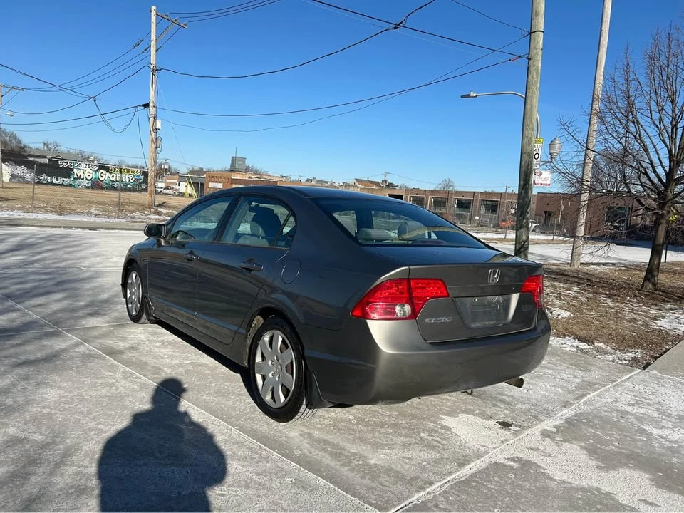 2007 Honda Civic 8th Gen - Image 3 of 6