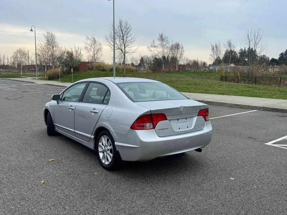2007 Honda Civic 8th Gen - Image 3 of 10