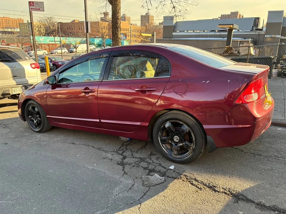 2007 Honda Civic 8th Gen - Image 4 of 6