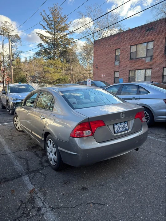 2007 Honda Civic 8th Gen - Image 9 of 12