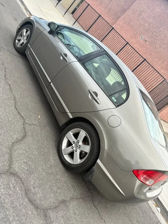 2007 Honda Civic 8th Gen - Image 9 of 9