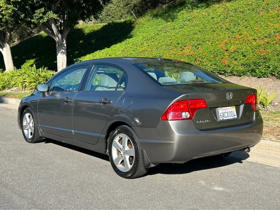 2007 Honda Civic 8th Gen - Image 3 of 14