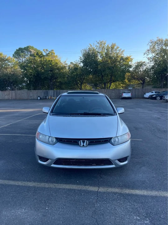 2007 Honda Civic 8th Gen - Image 2 of 9