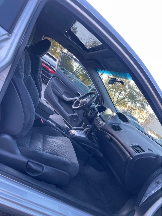 2007 Honda Civic 8th Gen - Image 8 of 9