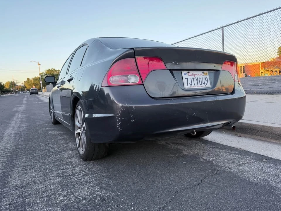 2007 Honda Civic 8th Gen - Image 9 of 16