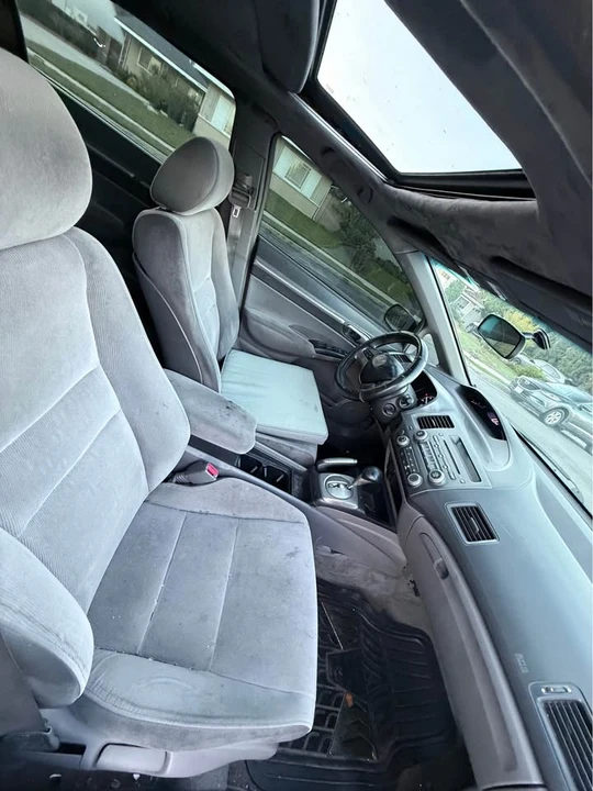 2007 Honda Civic 8th Gen - Image 13 of 16