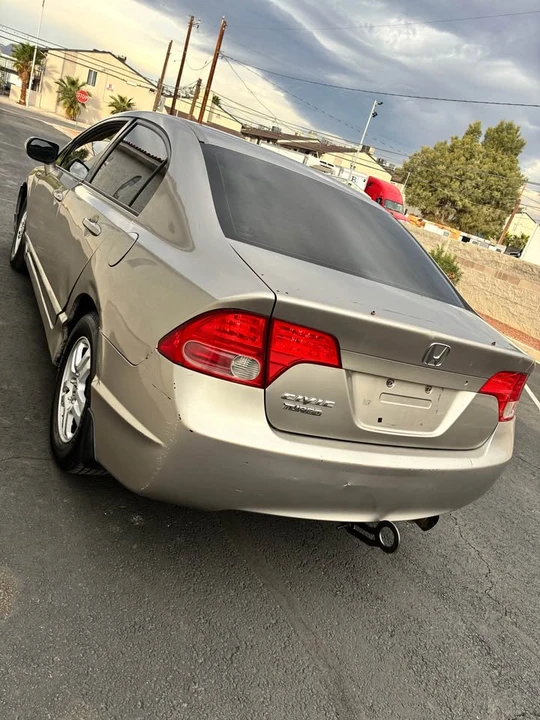 2007 Honda Civic 8th Gen - Image 11 of 14