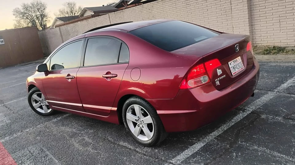 2007 Honda Civic 8th Gen - Image 4 of 4