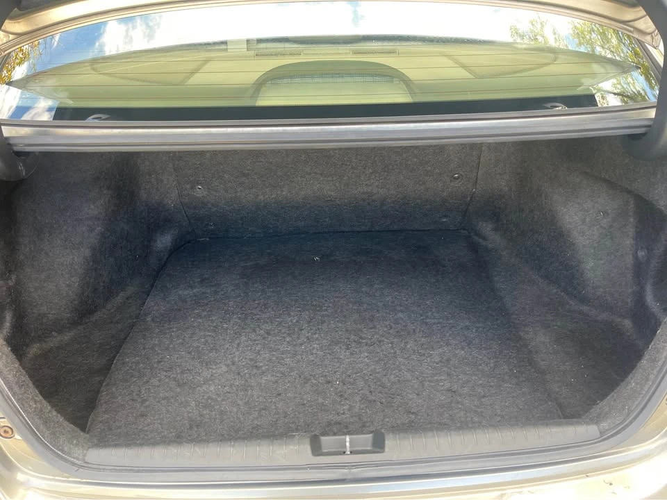 2007 Honda Civic 8th Gen - Image 9 of 9