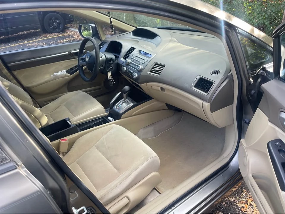 2007 Honda Civic 8th Gen - Image 6 of 9