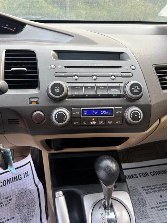 2007 Honda Civic 8th Gen - Image 15 of 17