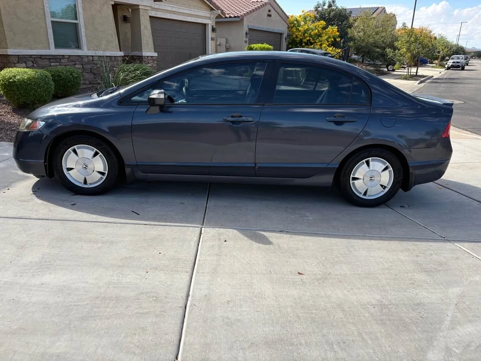 2007 Honda Civic 8th Gen - Image 2 of 9