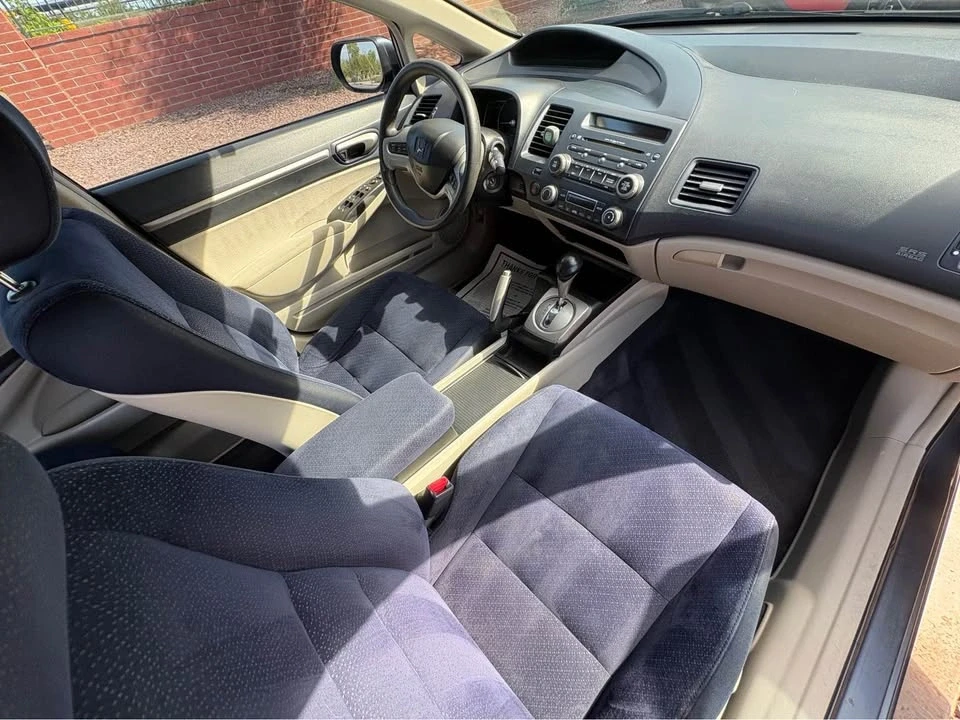 2007 Honda Civic 8th Gen - Image 8 of 9