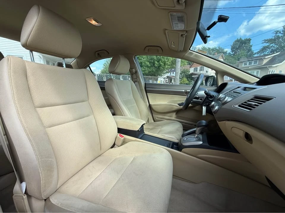 2007 Honda Civic 8th Gen - Image 10 of 20
