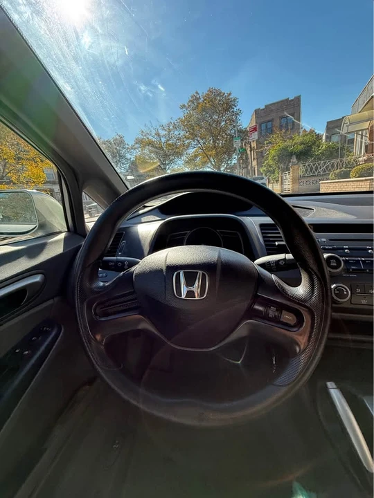 2007 Honda Civic 8th Gen - Image 4 of 11