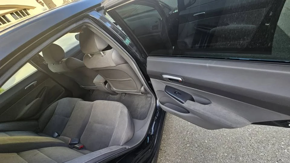 2007 Honda Civic 8th Gen - Image 8 of 13