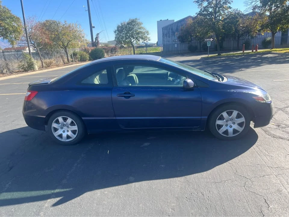 2007 Honda Civic 8th Gen - Image 9 of 13