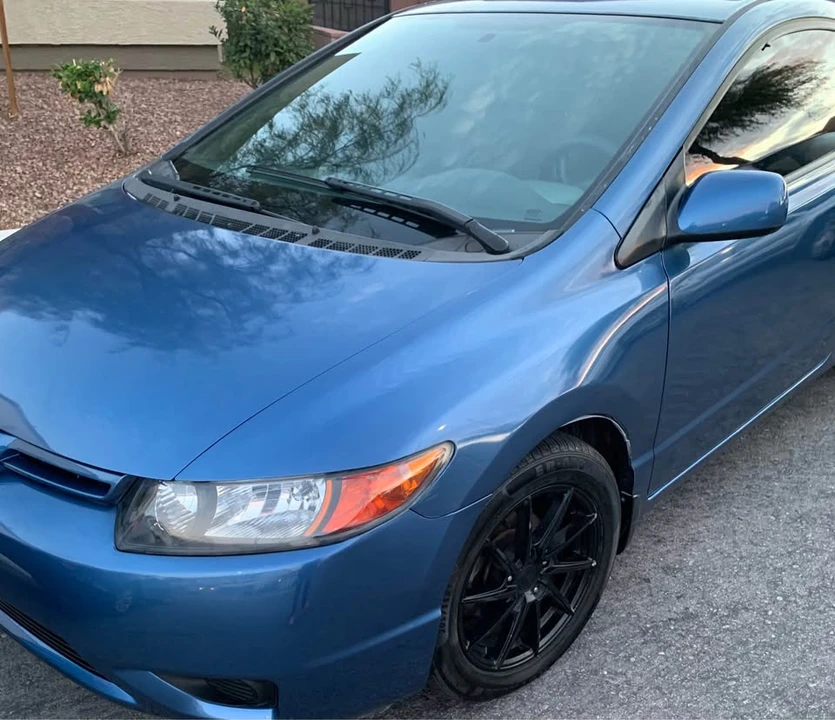 2007 Honda Civic 8th Gen - Image 3 of 20