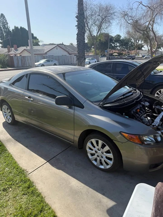 2007 Honda Civic 8th Gen - Image 2 of 9