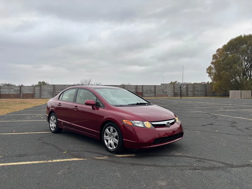2007 Honda Civic 8th Gen - Image 2 of 18