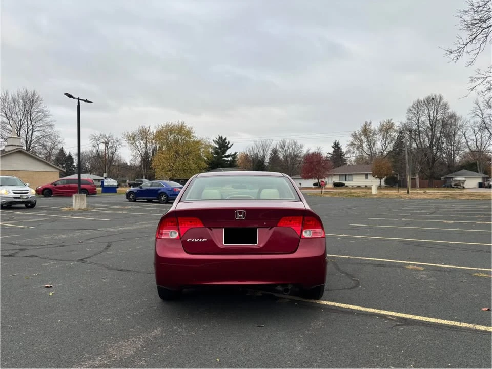2007 Honda Civic 8th Gen - Image 8 of 18