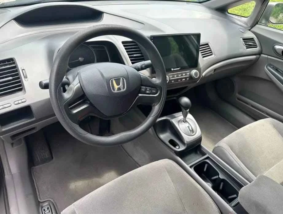 2007 Honda Civic 8th Gen - Image 6 of 8