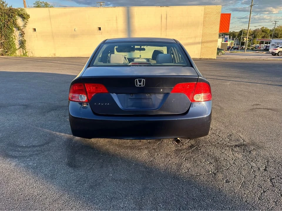 2007 Honda Civic 8th Gen - Image 4 of 12