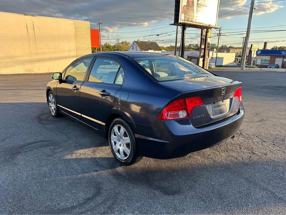 2007 Honda Civic 8th Gen - Image 5 of 12