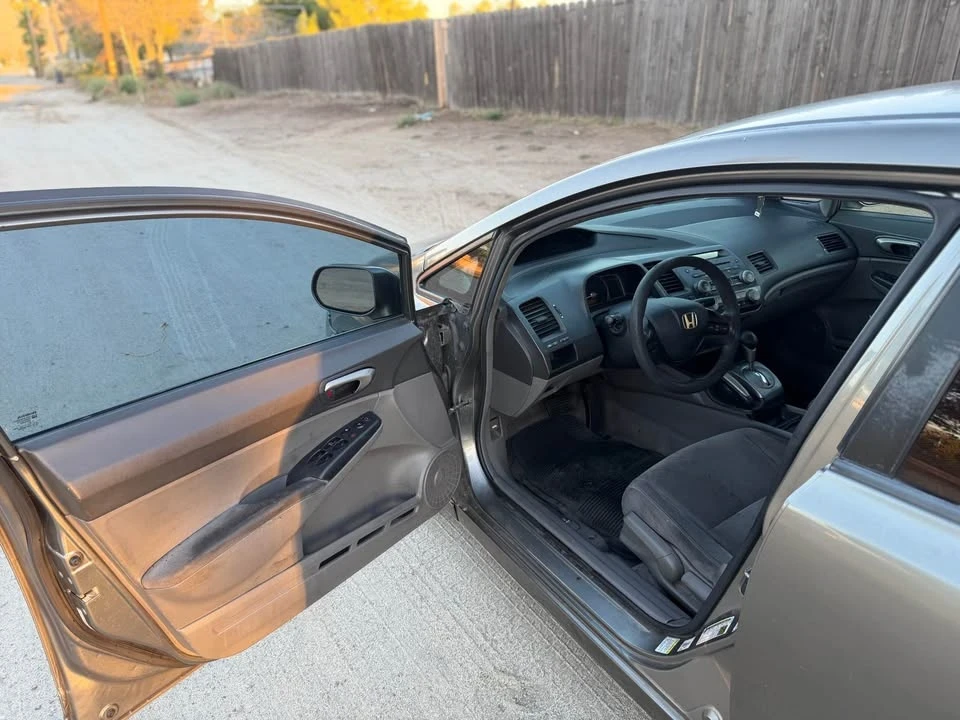 2007 Honda Civic 8th Gen - Image 3 of 8
