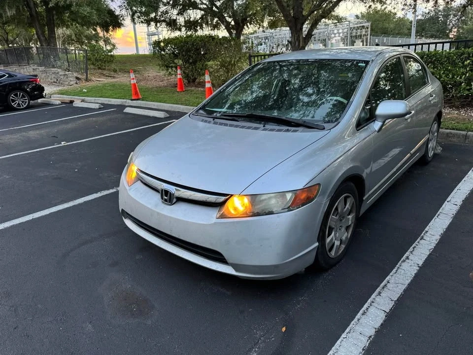2007 Honda Civic 8th Gen - Image 3 of 13
