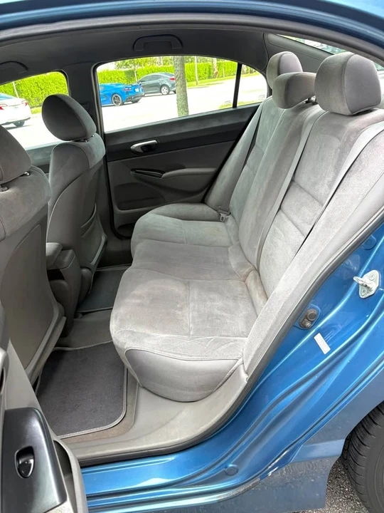 2007 Honda Civic 8th Gen - Image 8 of 15