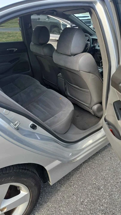 2007 Honda Civic 8th Gen - Image 10 of 11