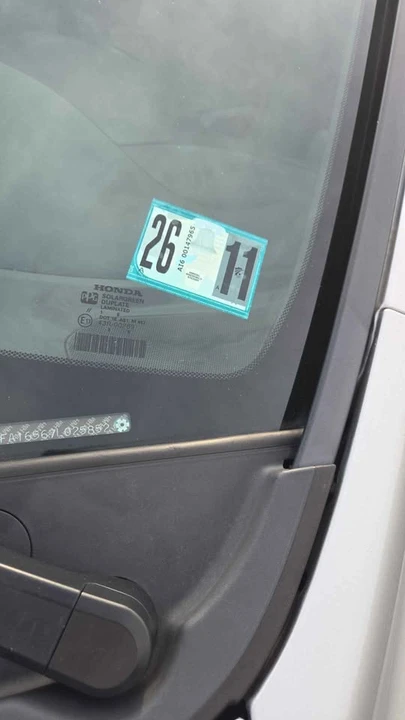 2007 Honda Civic 8th Gen - Image 2 of 11