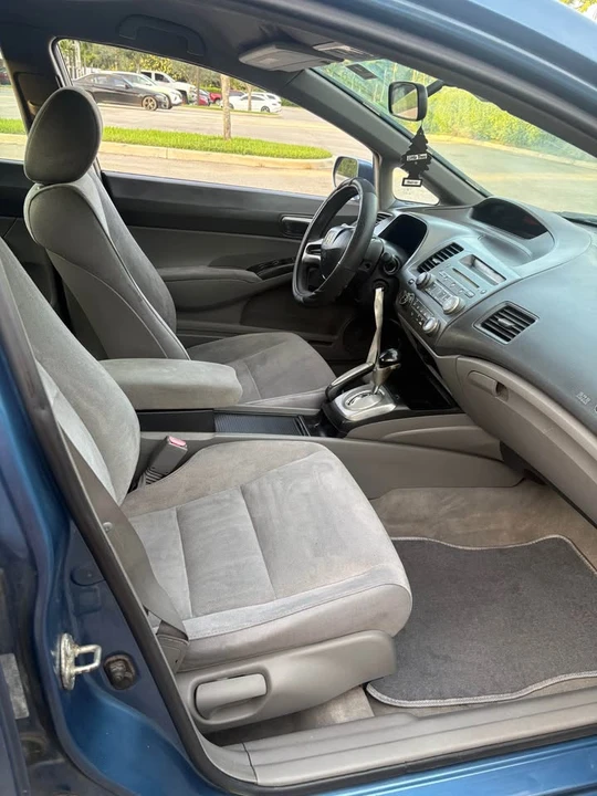 2007 Honda Civic 8th Gen - Image 6 of 14