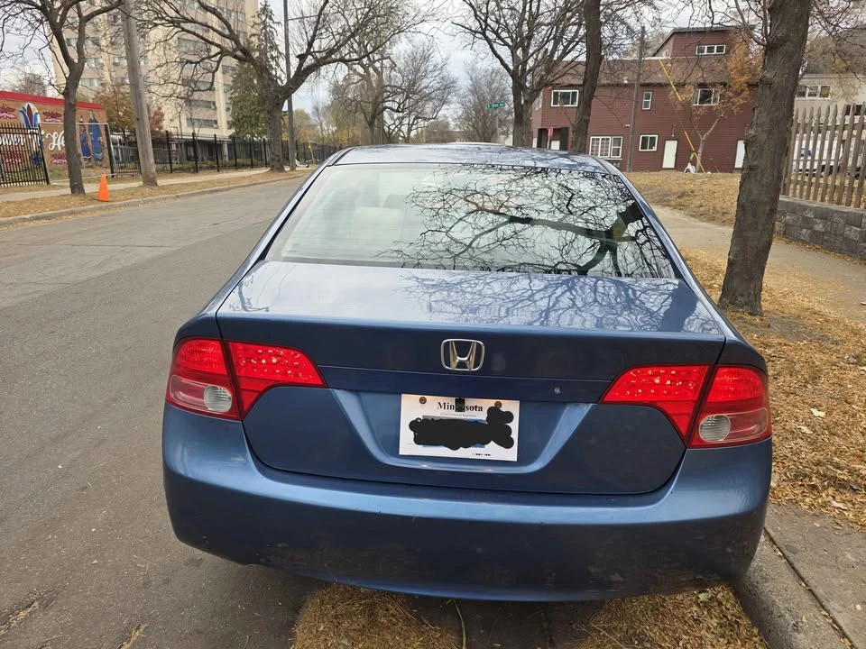 2007 Honda Civic 8th Gen - Image 3 of 9