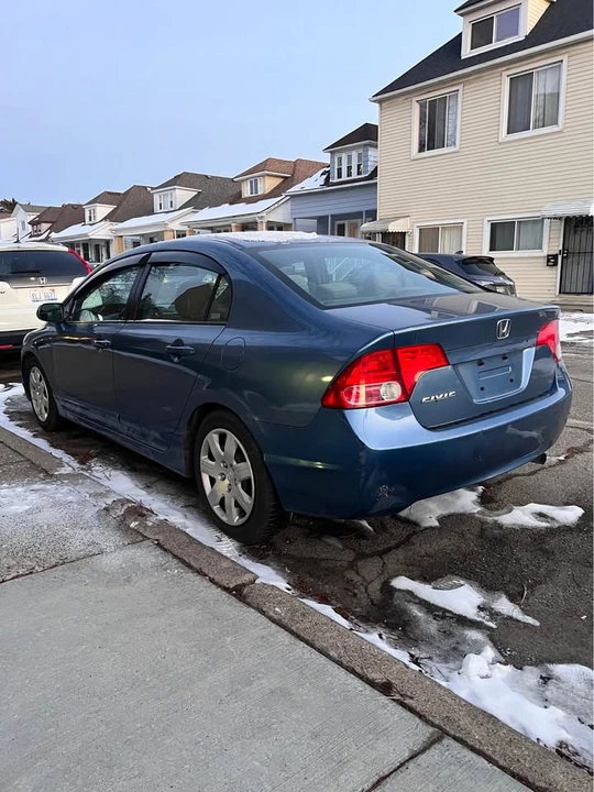 2007 Honda Civic 8th Gen - Image 5 of 18