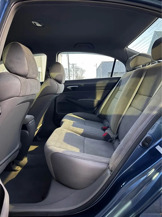 2007 Honda Civic 8th Gen - Image 15 of 18