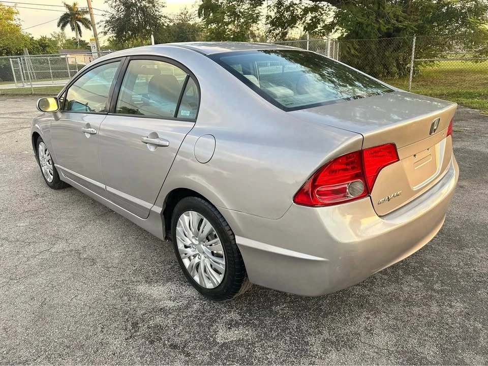 2007 Honda Civic 8th Gen - Image 5 of 17
