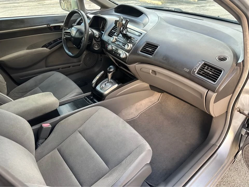 2007 Honda Civic 8th Gen - Image 11 of 17
