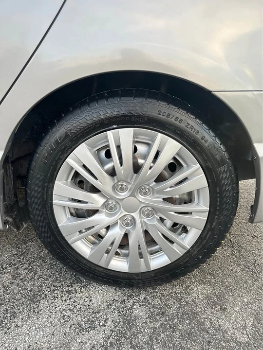 2007 Honda Civic 8th Gen - Image 14 of 17