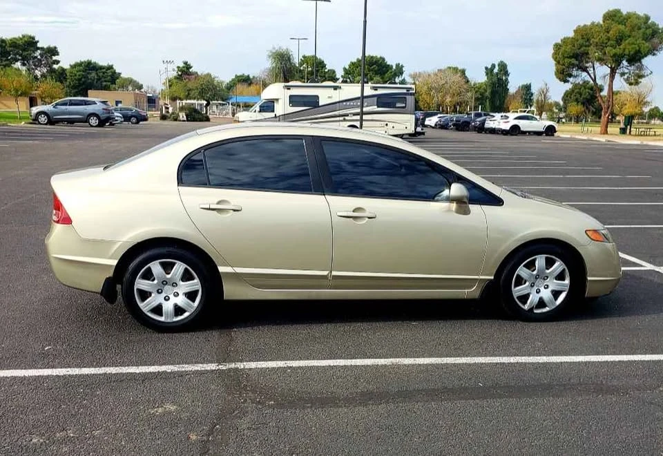 2007 Honda Civic 8th Gen - Image 6 of 11